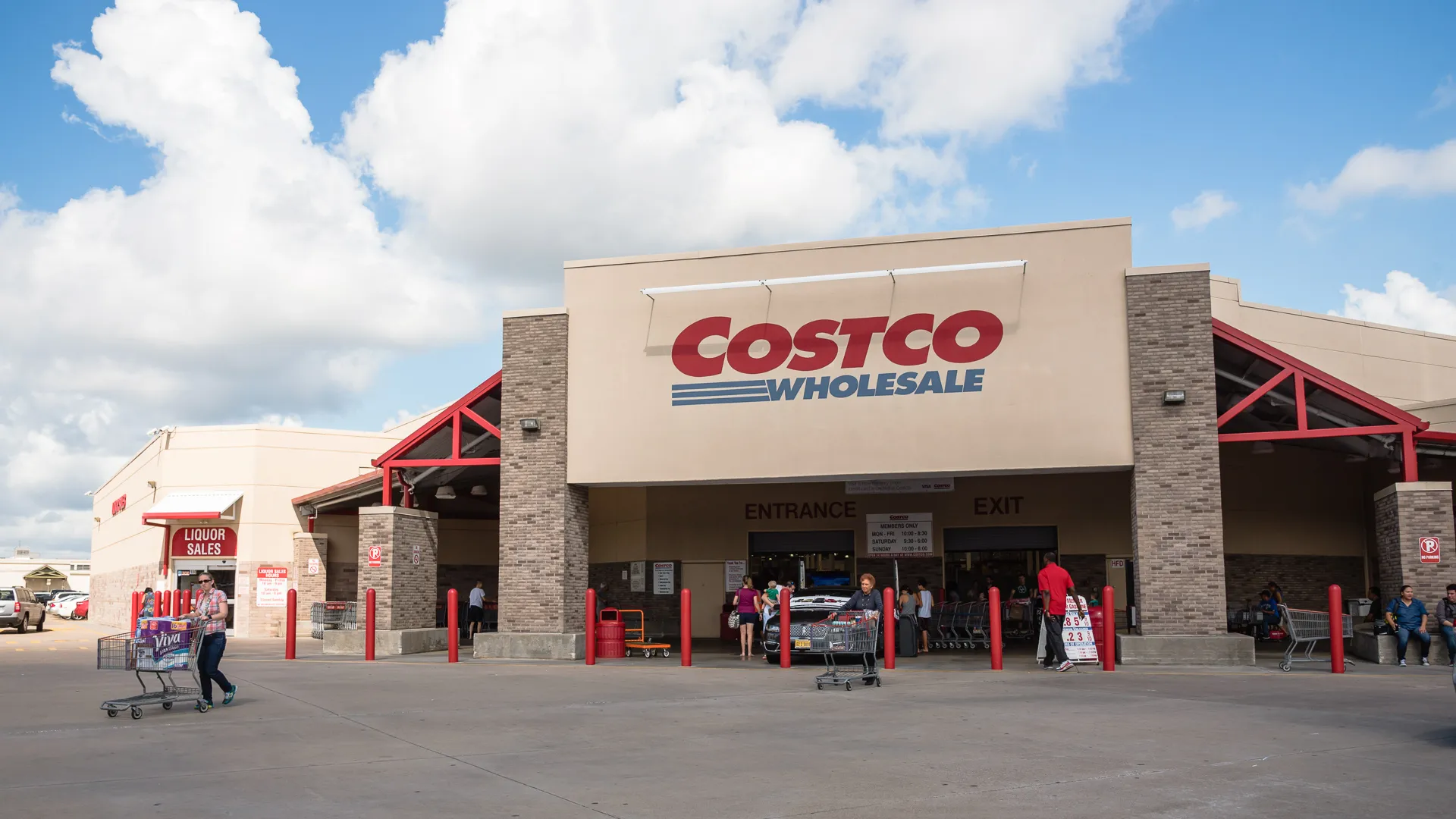 8 Costco Frozen Foods That Give You the Best Bang for Your Buck ...