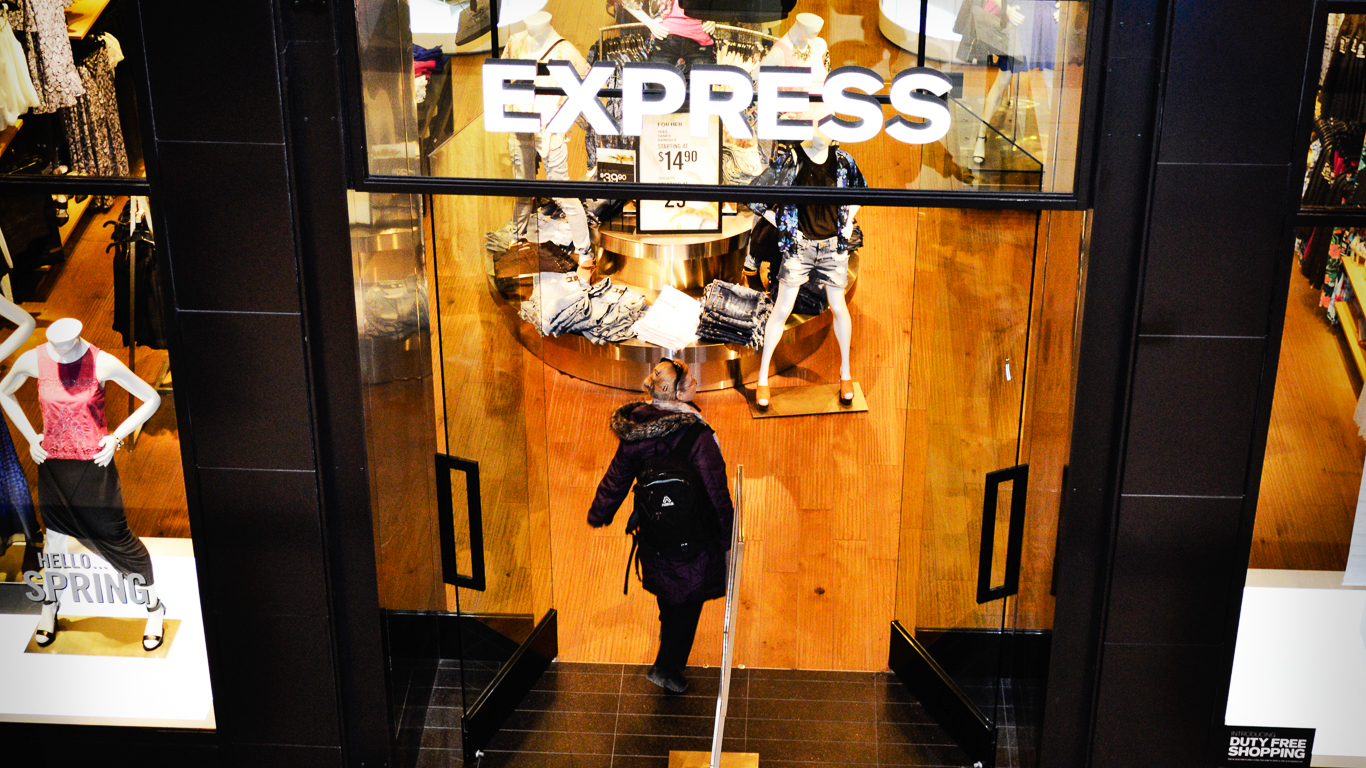 Best Return Policies Nordstroms, L.L. Bean, Zappos, REI