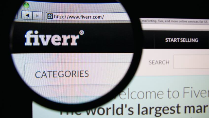 Make an Extra Fiverr Make an Extra Fiverr