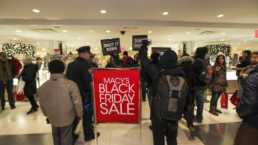 Macy-Black-Friday