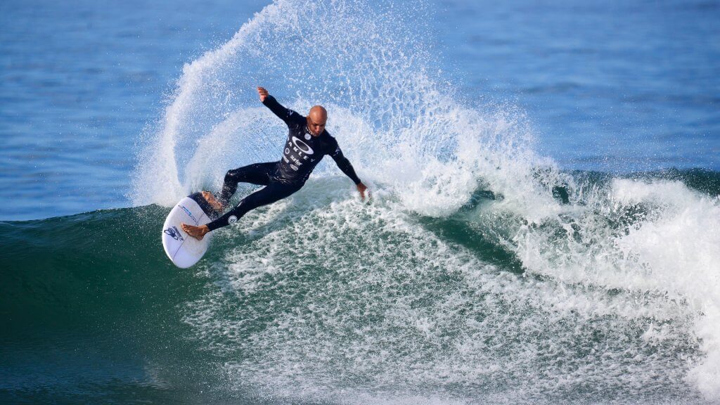 Kelly Slater Kelly Slater surfing