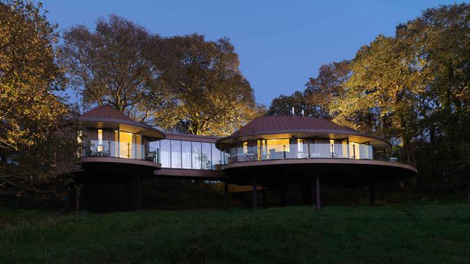 Chewton Glen Treehouse