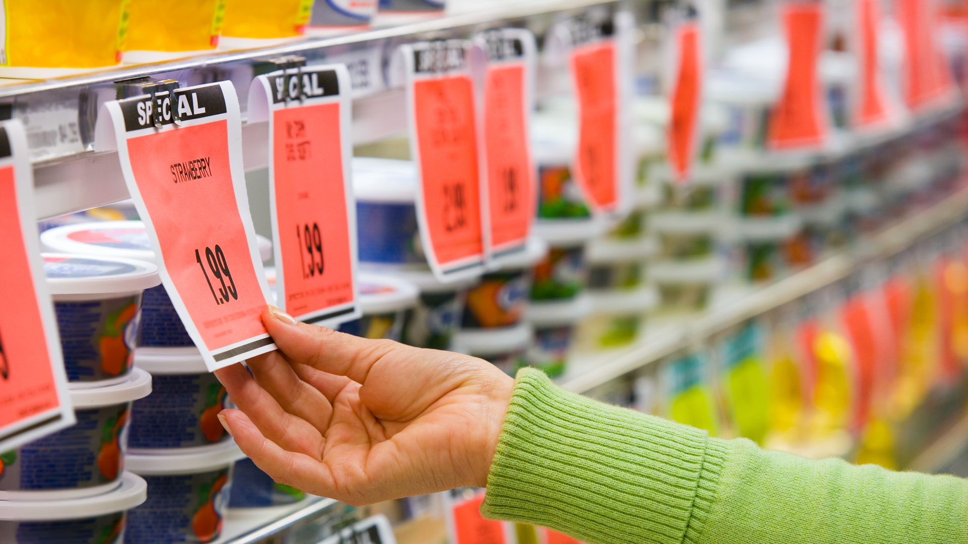 8 Signs You Are Shopping at the Wrong Grocery Store for Your Budget