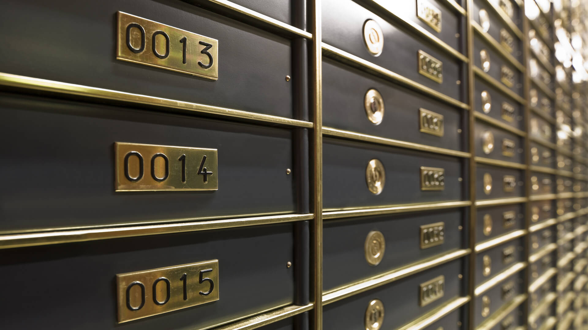 bank-safety-deposit