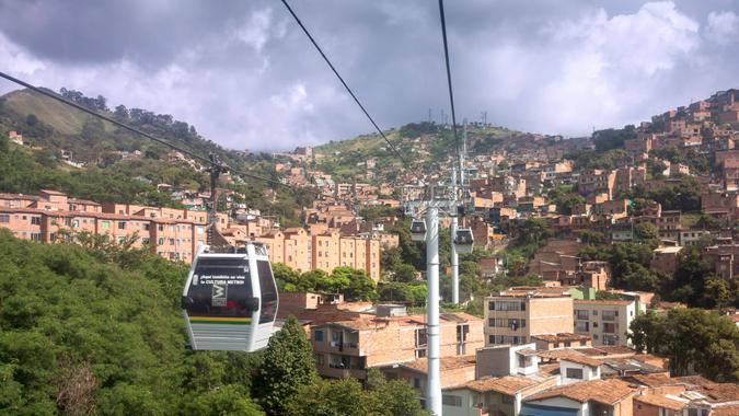 Medellin-Colombia-cable-car