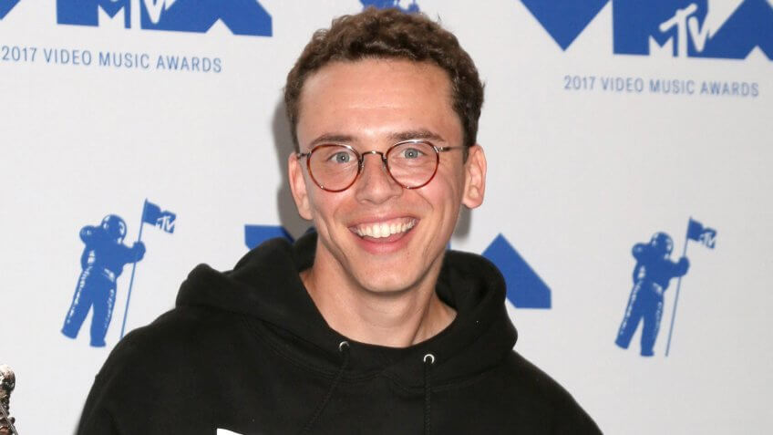 LOS ANGELES - AUG 27: Logic, Sir Robert Bryson Hall II at the MTV Video Music Awards 2017 at The Forum on August 27, 2017 in Inglewood, CA.