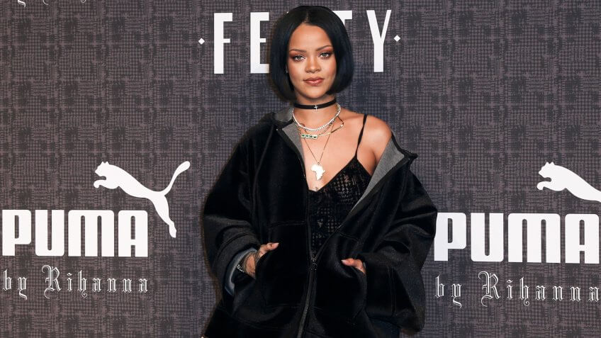 NEW YORK-FEB 12: Recording artist Rihanna attends the FENTY PUMA by Rihanna AW16 Collection during Fall 2016 New York Fashion Week at 23 Wall Street on February 12, 2016 in New York City.