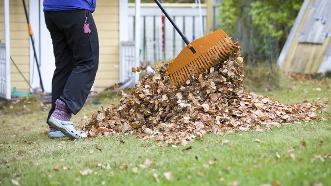 7 Best Fall Side Gigs To Boost Your Income — ChatGPT Gives Top Picks 7 Best Fall Side Gigs To Boost Your Income — ChatGPT Gives Top Picks