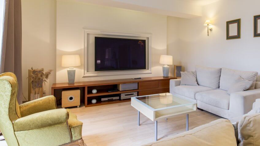 open-cozy-living-room-hd-tv