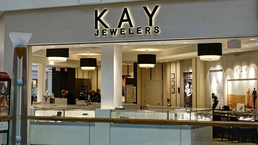Kay Jewelers display store, shopping mall - Saugus, Massachusetts USA - December 18, 2017.
