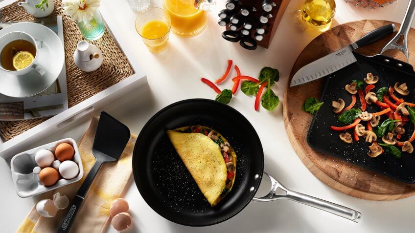 12 inch Omlette, Advertising Photographer, Atlanta Food Photographer, Commercial Photographer, Editorial Photographer, Food Photography, Greg DuPree Phototgraphy, bakeware, calphalon, nonstick