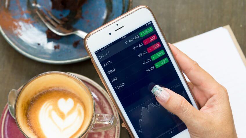 stock-trading-iphone-mobile-strategy