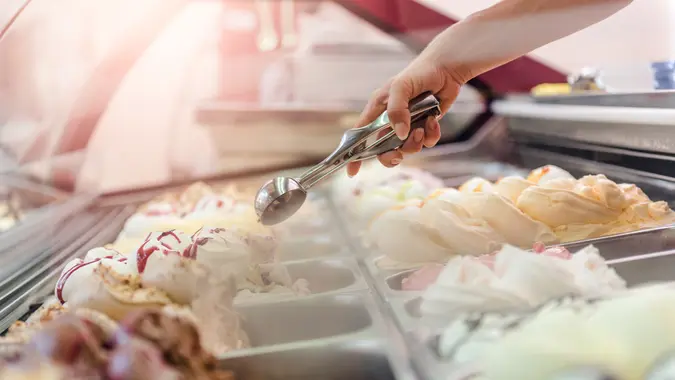 ice-cream, Free stuff, cheap, deals, budget, things, activities, fun
