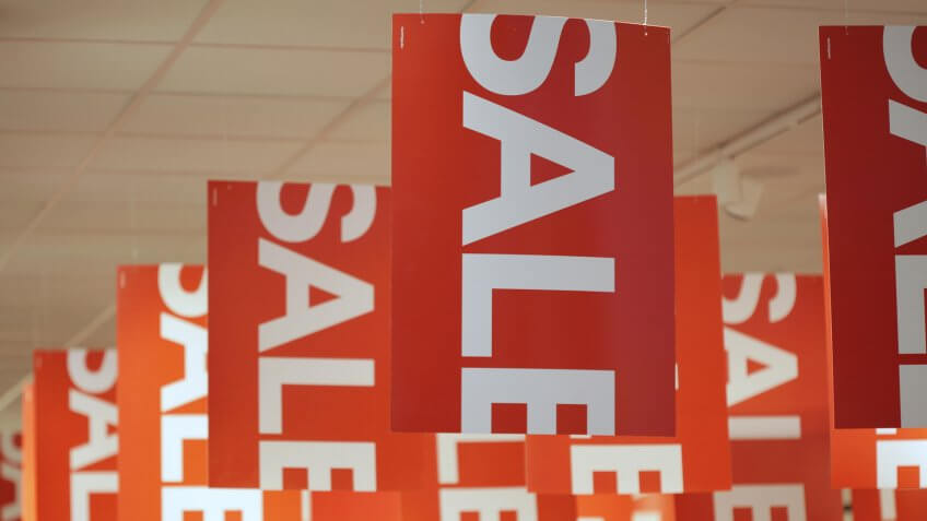 april weekend deals and discounts featured image