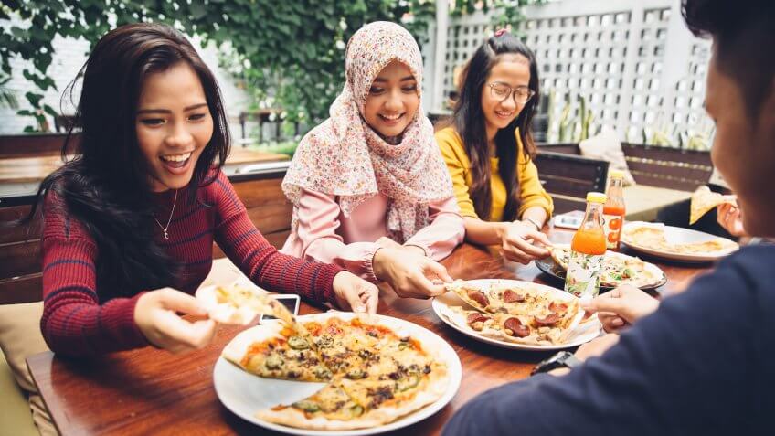 Food, Drink and Dining Deals for Tax Day
