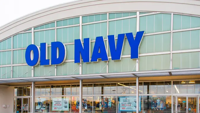 4 Old Navy Items Smart Seniors Should Stock Up On This Black Friday