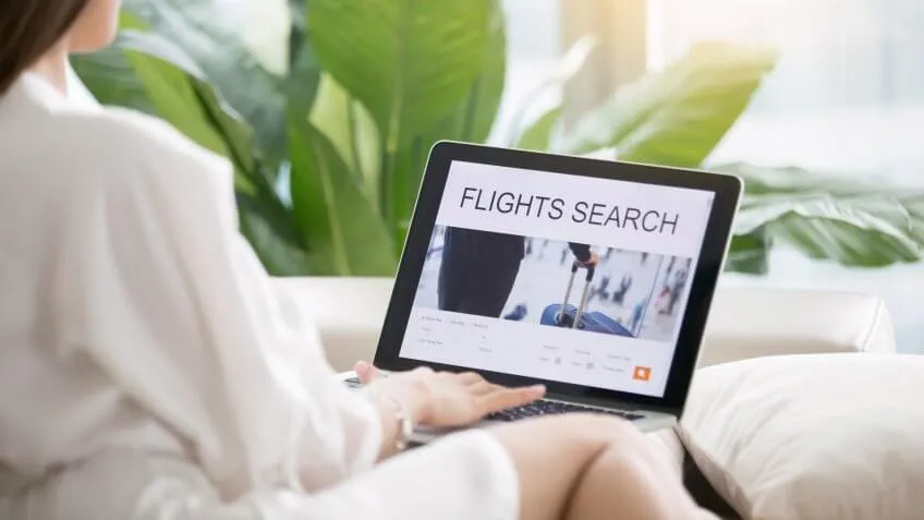 Do Book Flights During the Prime Booking Window