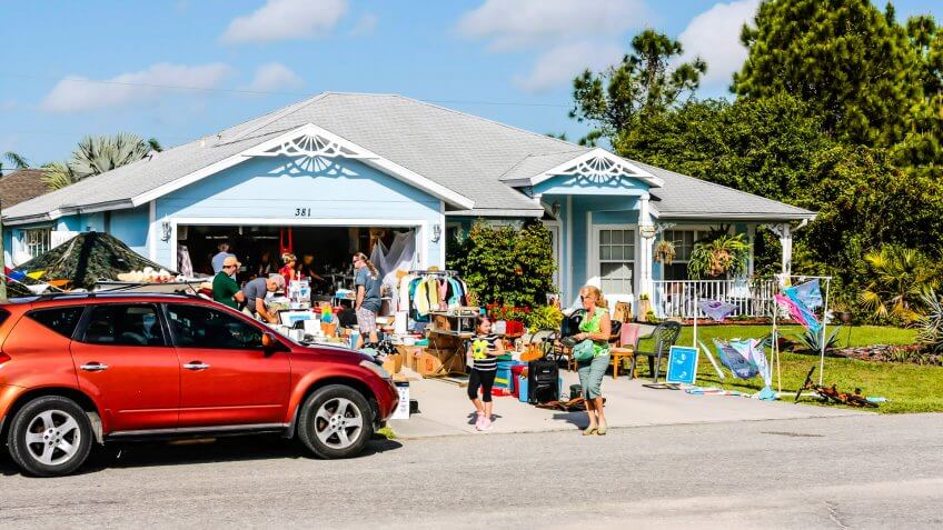 Buy Second-Hand at the Nation’s Longest Yard Sale