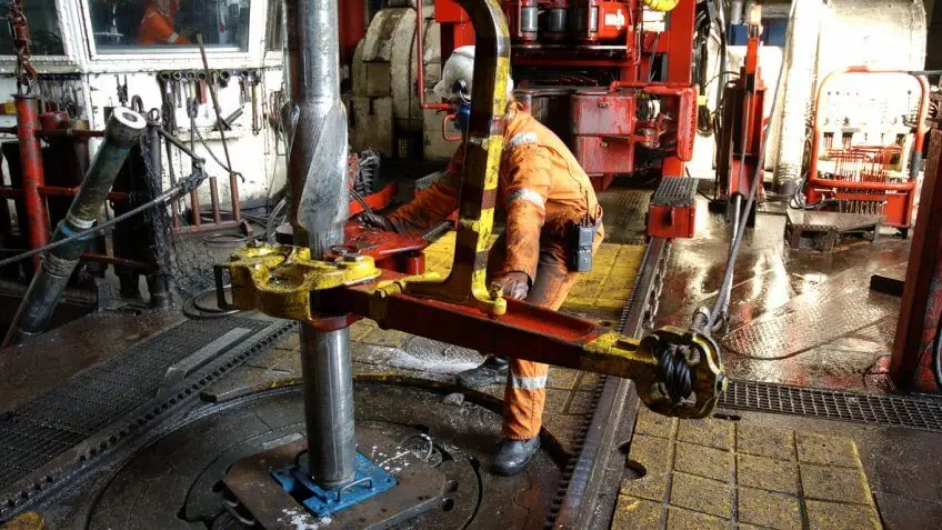 Oil Rig Worker / Oil Well Driller