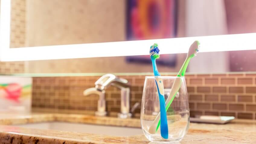 Toothbrush and Toothpaste: Pack