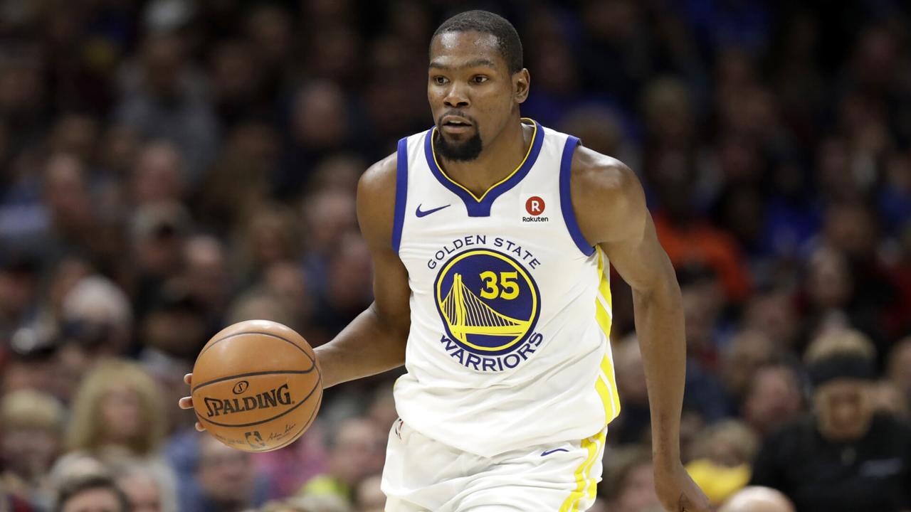 Golden State Warriors' Kevin Durant drives against the Cleveland Cavaliers in the second half of an NBA basketball game, in Cleveland Warriors Cavaliers