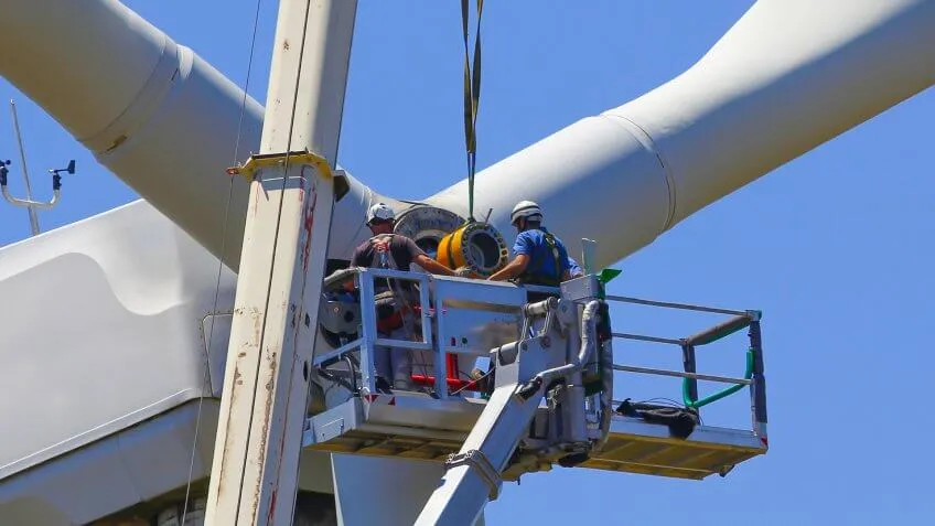 Wind Turbine Tech