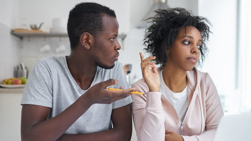 couple-arguing