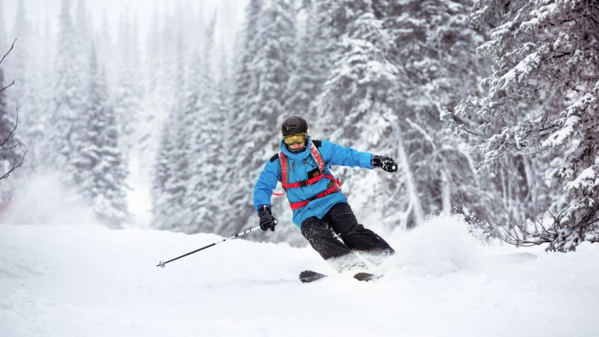 skiing
