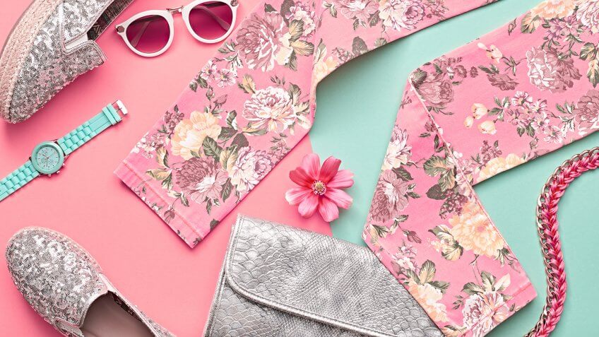 Fashion Design Woman Clothes Accessories Set.
