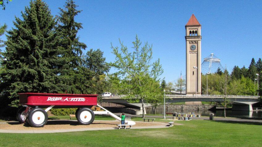 11657, Best Cities for Retirement in These Income Tax-Free States, Horizontal, Spokane Washington