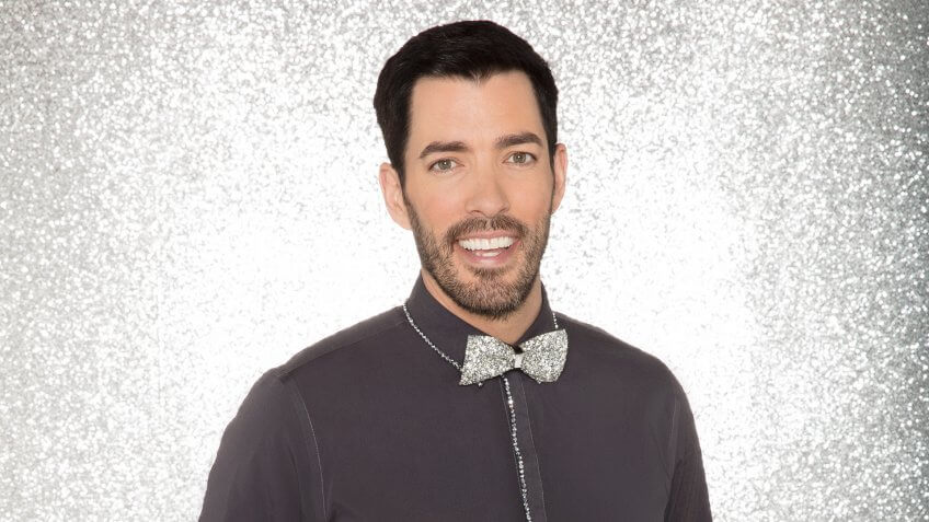 DANCING WITH THE STARS - DREW SCOTT - The celebrity cast of "Dancing with the Stars" are donning their glitzy wardrobe and slipping on their dancing shoes as they ready themselves for their first dance on the ballroom floor, as the season kicks off on MONDAY, SEPTEMBER 18 (8:00-10:01 p.