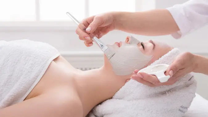 spa facial.