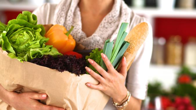 This Mom Cut Her Grocery Bills in Half and Saved Hundreds — 10 Ways You Can, Too