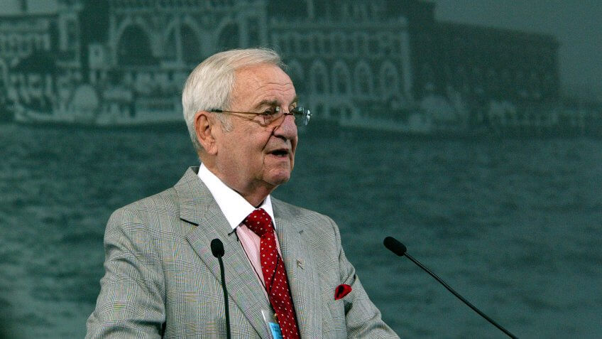 Lee Iacocca, CEO of Chrysler from 1978 to 1992