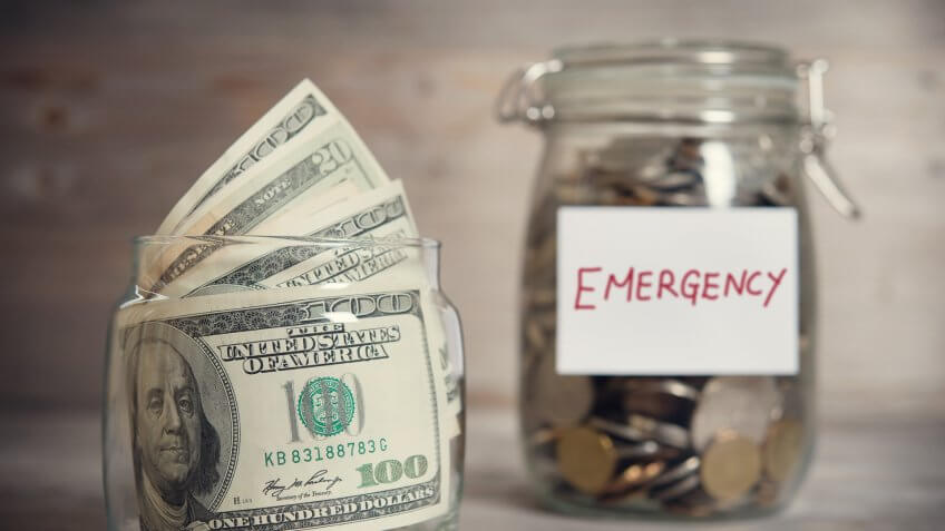 emergency-savings-szefei-