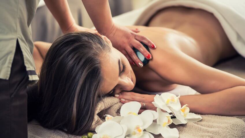 woman-massage