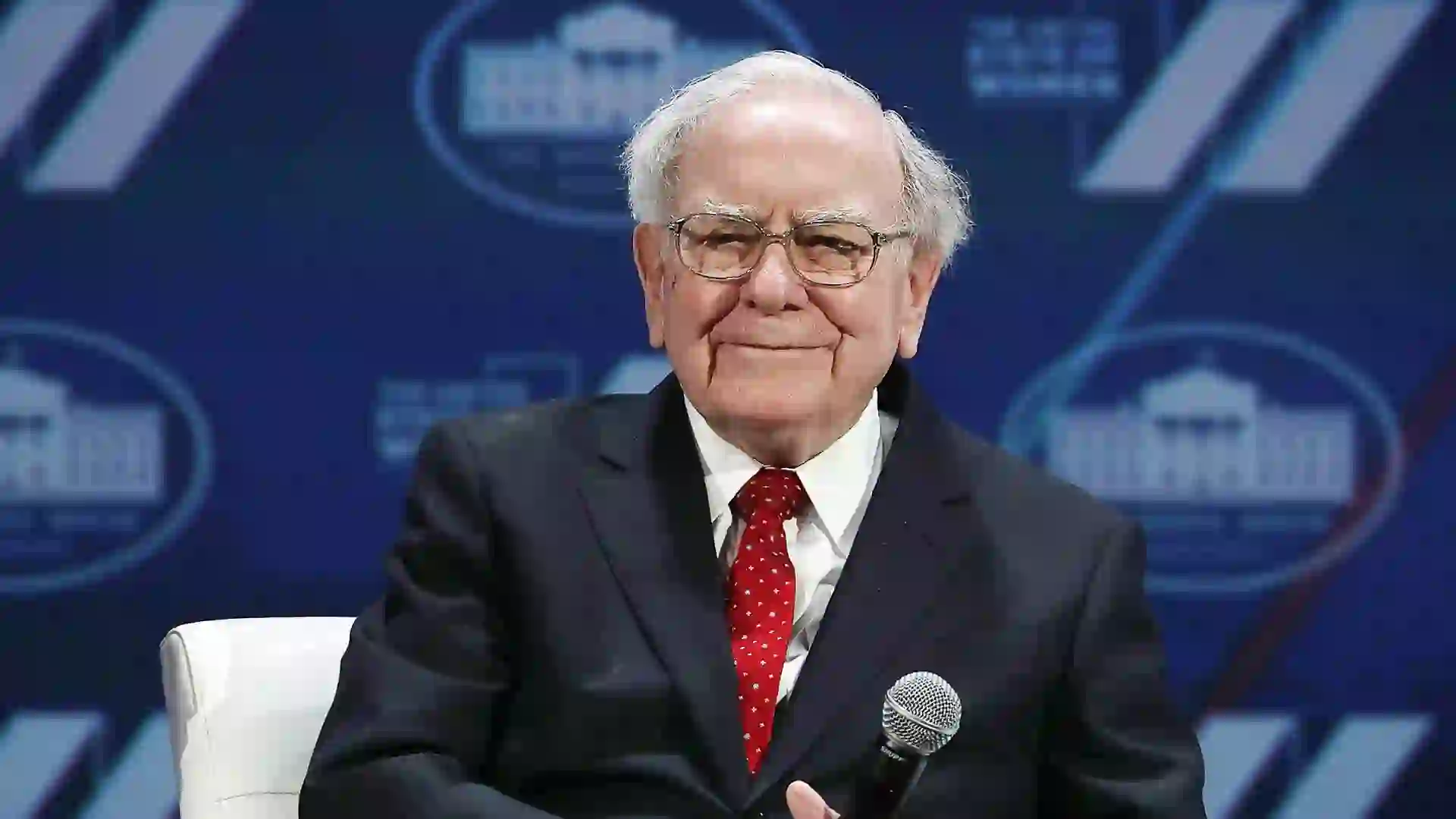 WASHINGTON, DC - JUNE 14:  Warren Buffet participates in a discussion during the White House Summit on the United State Of Women June 14, 2016 in Washington, DC.