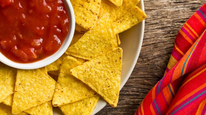 chips-salsa