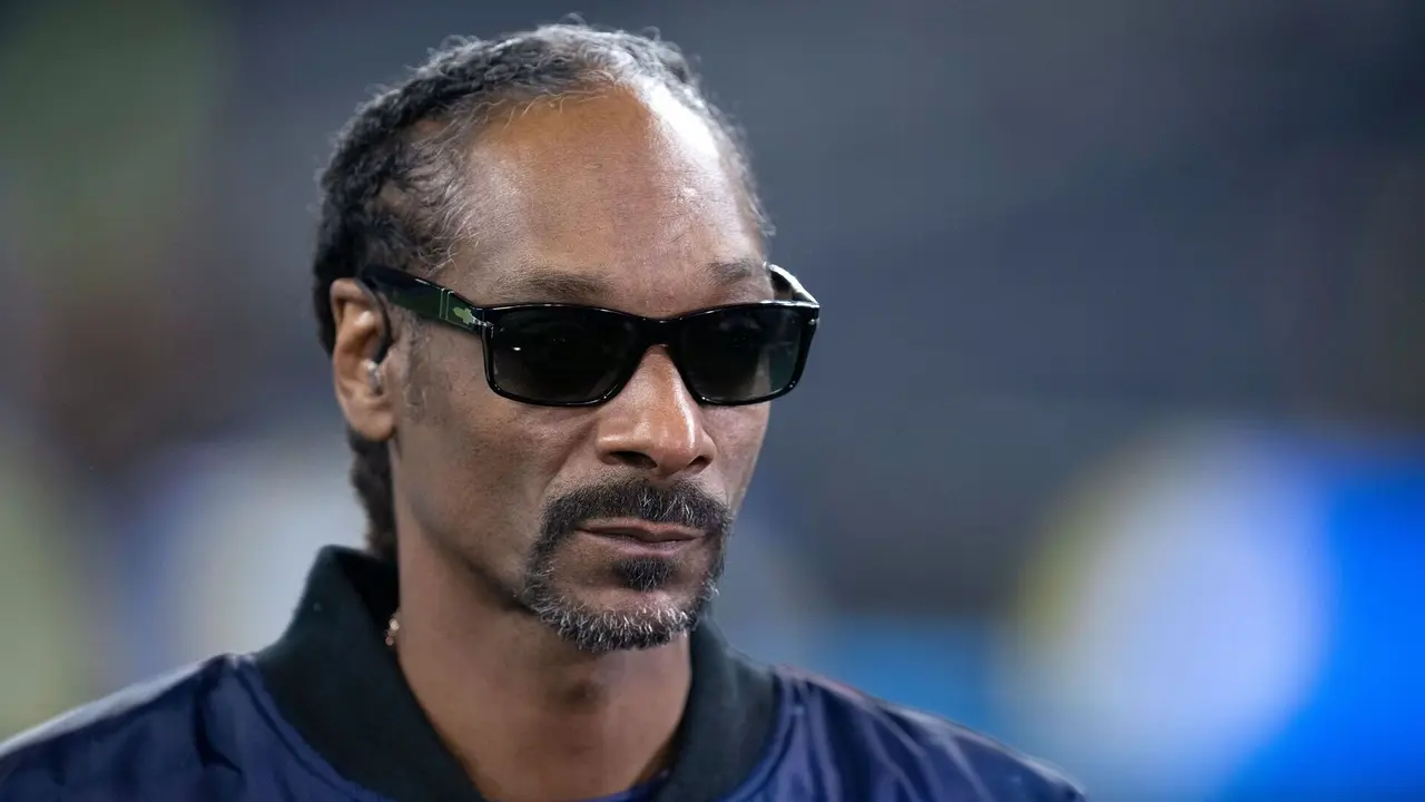 Mandatory Credit: Photo by Kyusung Gong/AP/Shutterstock (12612596rm)Snoop Dogg is seen after an NFL football game between the Los Angeles Chargers and the Pittsburgh Steelers, in Inglewood, CalifSteelers Chargers Football, Inglewood, United States - 21 Nov 2021.