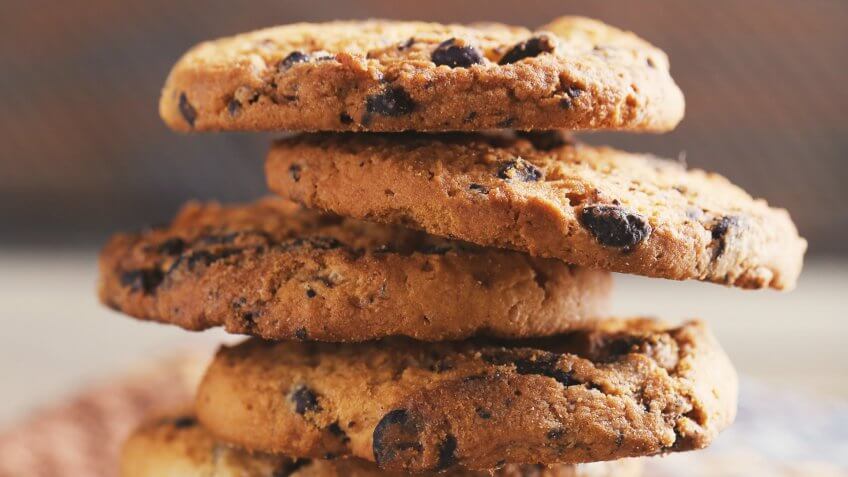 chocolate-chip-cookies