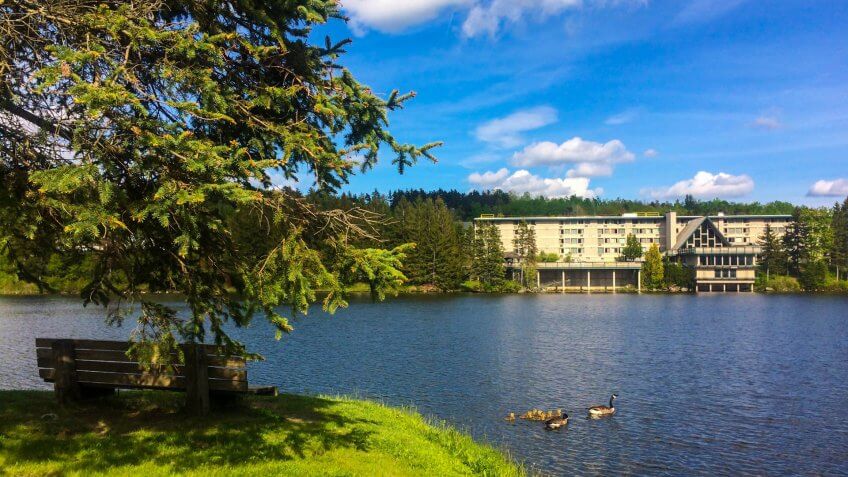 Mount Snow / Photography / 2017 / Summer / Snow Lake Lodge.