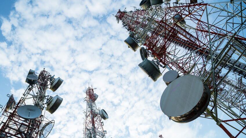 telecommunications industry towers