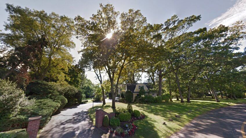 Hewlett Bay Park, N.Y.
