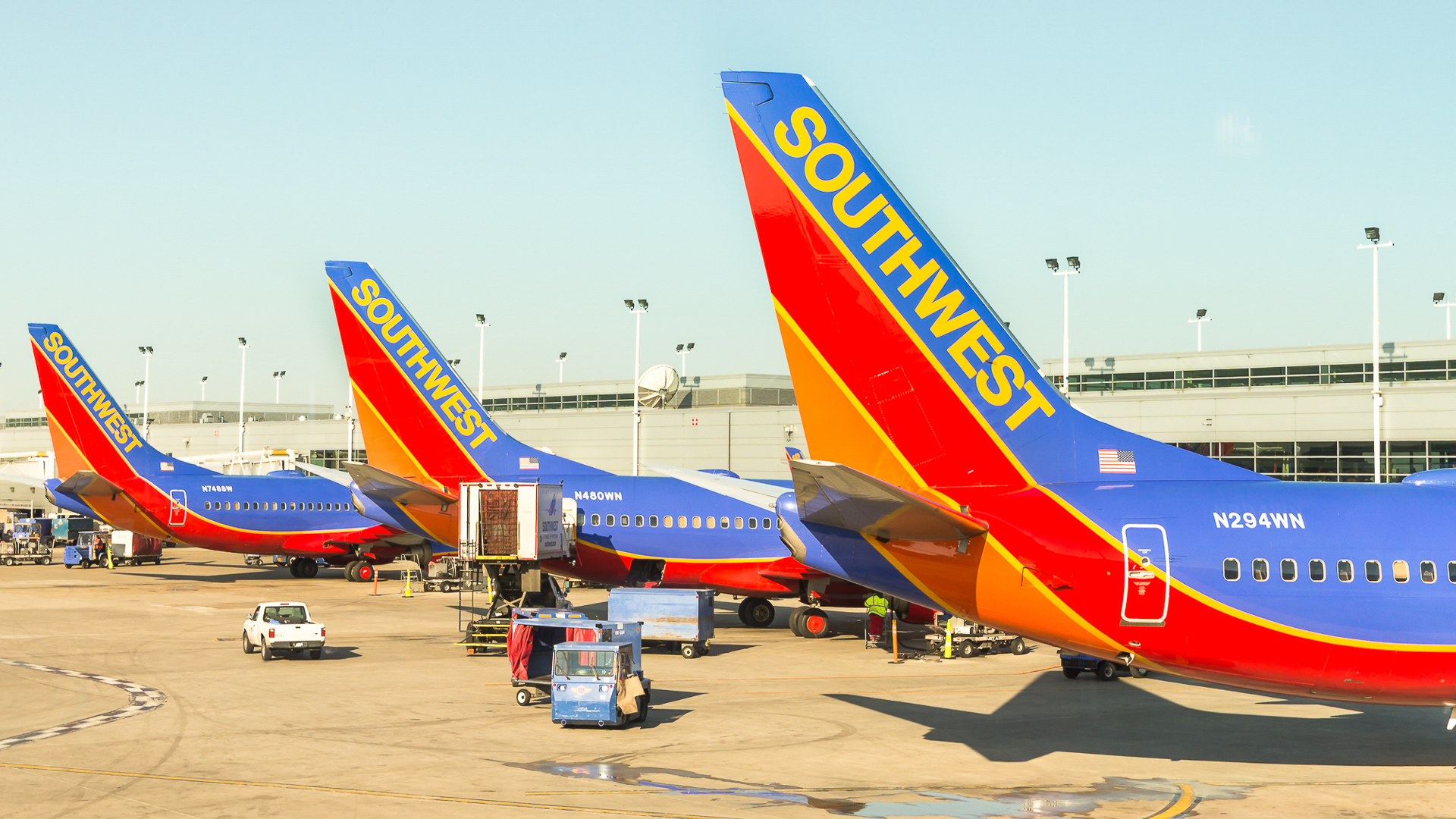 American and Southwest Plan To Increase Flying During Peak Spring and