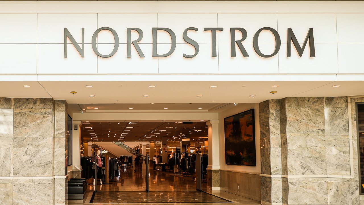 Store Credit Card Credit Cards: Nordstrom Visa®, Nordstrom credit card, Visa, MasterCard, JCB, American Express and Discover Network. Nordstrom Gift Cards: To use online, enter the Gift Card number, along with the access code, in the payment section in Checkout.