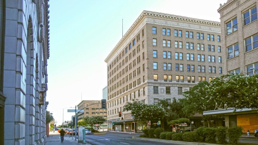 Tulare St at Fulton Mall Downtown Fresno - 140724 8AM.