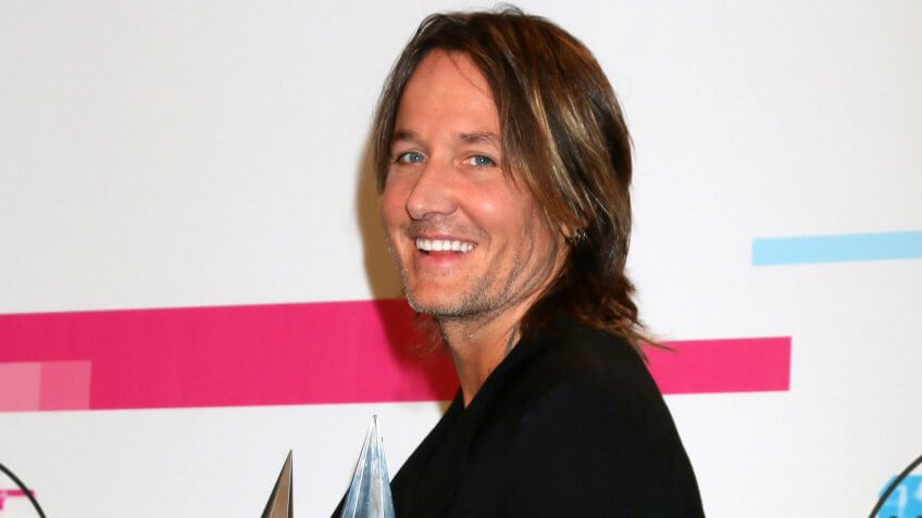 Keith Urban at the American Music Awards 2017 at Microsoft Theater on November 19, 2017 in Los Angeles, CA.