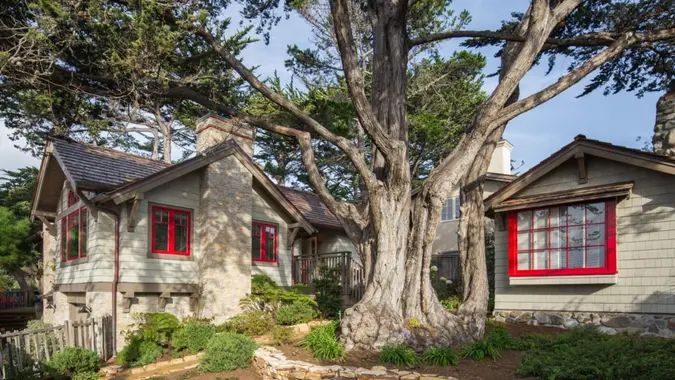 2530 San Antonio Ave CARMEL, CA 93923