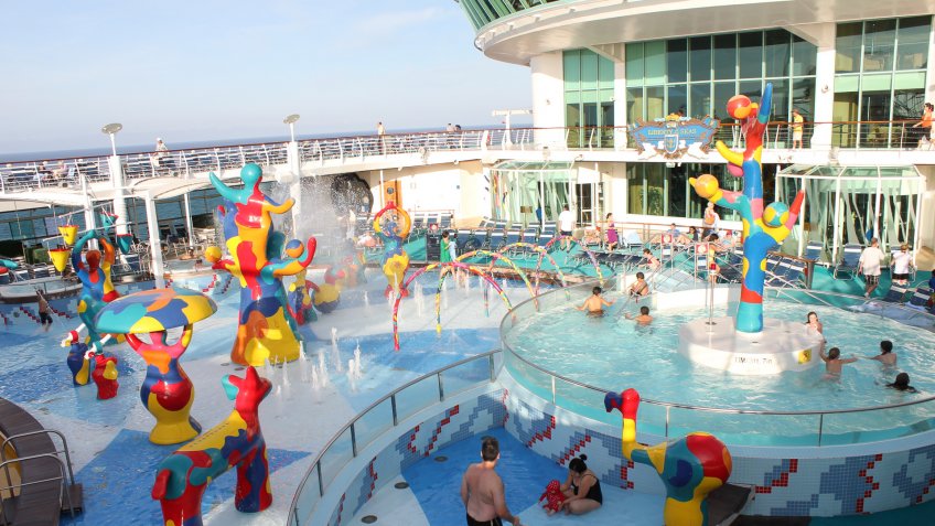 Royal-Caribbean-International-Liberty-of-the-Seas