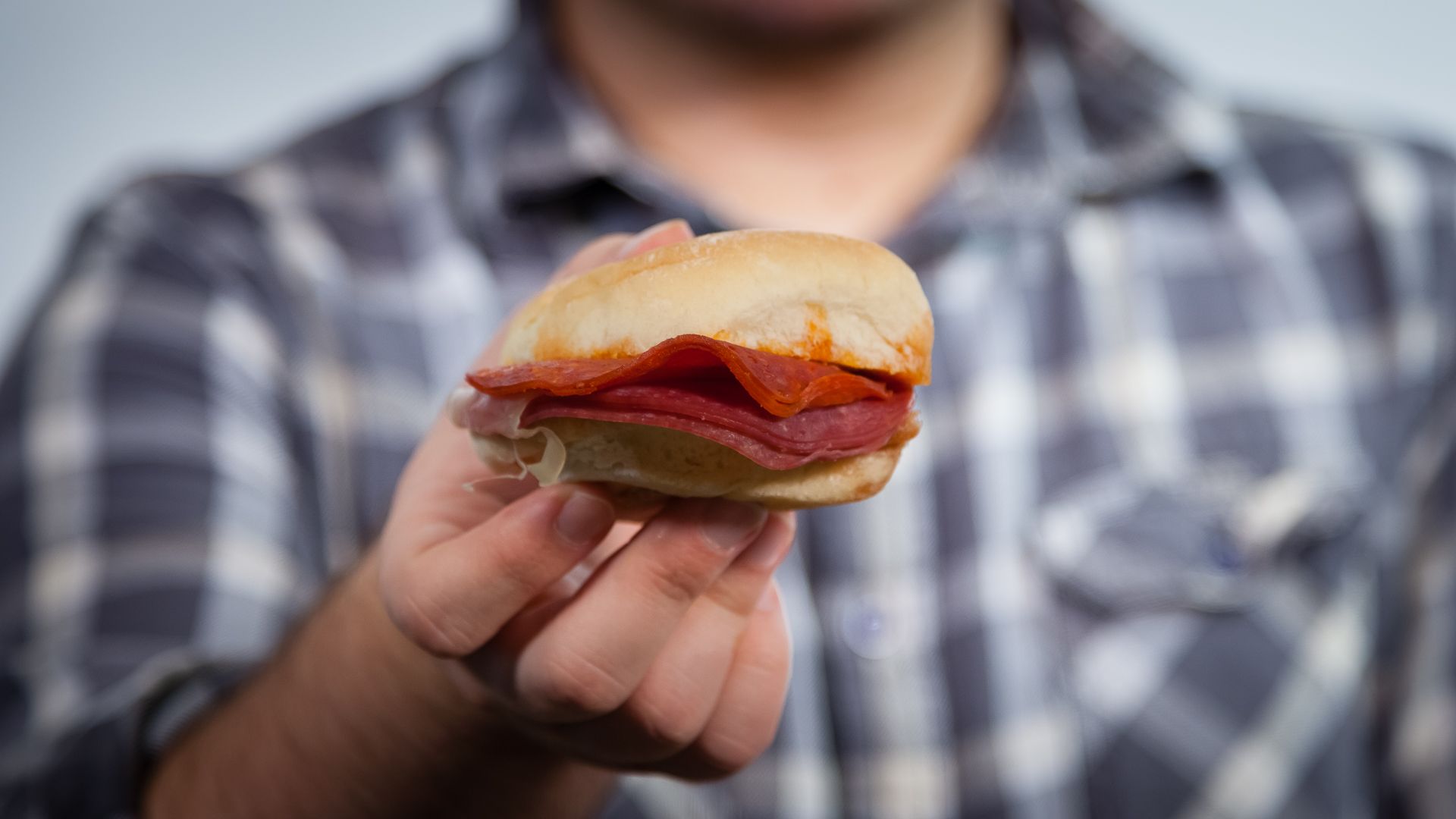 We Tasted 2017's Weirdest Fast Foods — and the Results Were Mixed